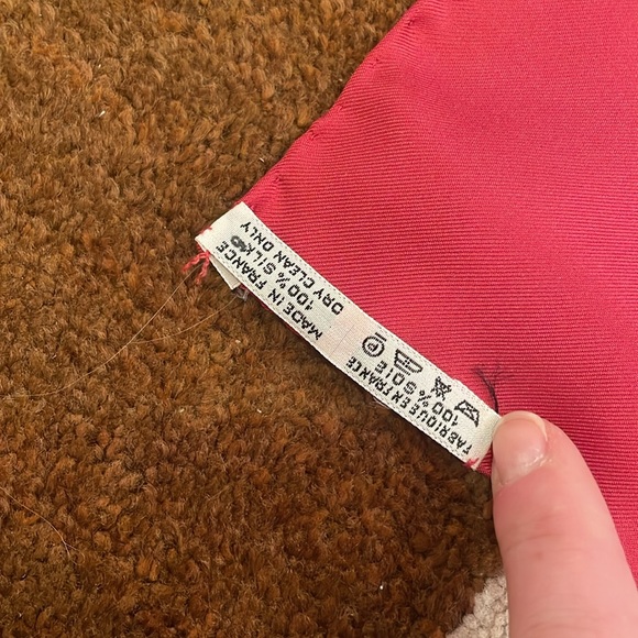 NIB Hermes Hommage a Charles Garnier scarf - Picture 6 of 11